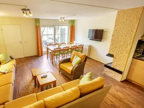 Children-friendly bungalow with terrace & heated pool | Pets are welcome - Image 5
