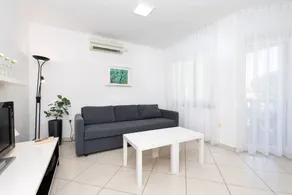 Flat with 1 room for 4 persons - Image 5