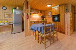 Fully equipped wonderful holiday apartment | Garden view - Image 5