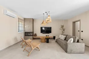 Fully equipped spacious house with terrace, garden & BBQ | Panoramic view - Image 5
