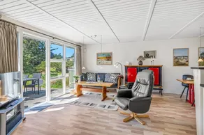 Voll ausgestattetes gemütliches Ferienhaus mit Terrasse - Image 2