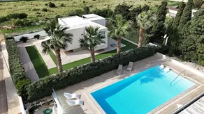 Villa mit Grill, privatem Pool und Terrasse | Panoramablick - Image 2