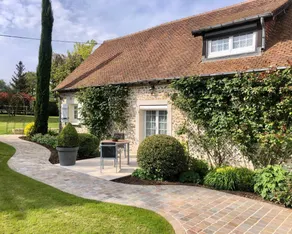 B&B with garden & terrace | River view - Image 2