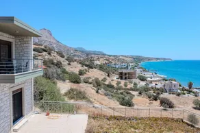 Villa with terrace & barbeque - Image 3