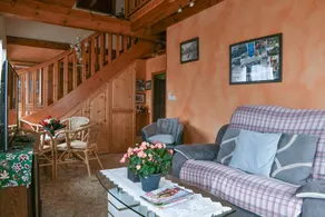 Children-friendly house with pool, barbecue & terrace | Mountain view | Good for workation - Image 5