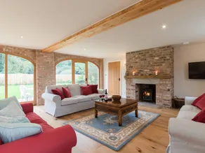Cottage with garden & terrace | River view - Image 2