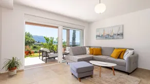 Flat with barbeque & terrace | Sea view - Image 2