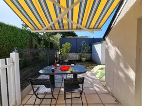 Holiday home with BBQ, pool & garden | Garden view - Image 2