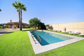 Ferienhaus 'Villa Juani' mit Pool, Garten, Terrasse und WLAN - Image 2