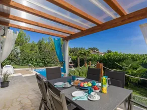 Voll ausgestattetes Ferienhaus mit Terrasse, Garten und Grill | Haustiere erlaubt - Image 4