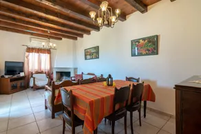 Fully equipped lovely villa with barbecue, terrace & private pool - Image 4