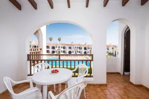 Child-friendly aparthotel with terrace, garden & pool | Sea view | Next to the beach - Image 2