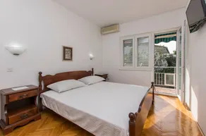 Private room with barbeque & garden | Sea view - Image 3
