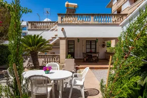 Voll ausgestattetes tolles Ferienhaus mit beheiztem Pool und Terrasse | Nah am Strand - Image 4