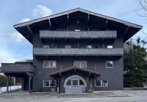 Two Brothers Inn - Image 2