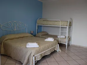 Agriturismo Mendicino con ristorante: Camera Climatizzata (2 - 4 Posti Letto) - colazione inclusa - Image 3