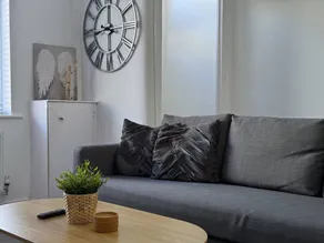 Holiday home with garden - Image 3