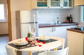 Pleasant flat | Beach nearby - Image 5