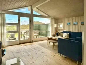 Bright holiday home close to sea near Blokhus - Image 3