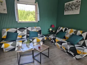 Gîte avec piscine, terrasse et barbecue - Image 2