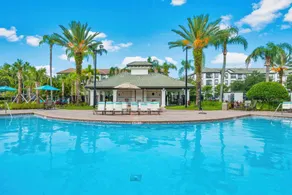 Appartement en copropriété avec piscine, barbecue et terrasse - Image 2