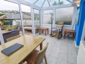 Cottage with terrace & garden | Beach view - Image 4