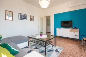 Apartment with garden, private pool & terrace | Lake view - Image 5