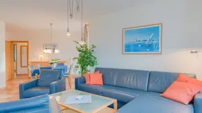 Flat with sauna, garden & terrace - Image 2