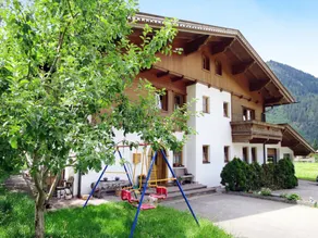 Holiday apartment with garden & terrace - Image 2
