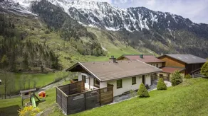 Family-friendly holiday home with barbecue, terrace & garden - Image 5