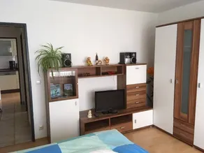Attraente appartamento con terrazza | Vista sul giardino | Ideale per il telelavoro - Image 2