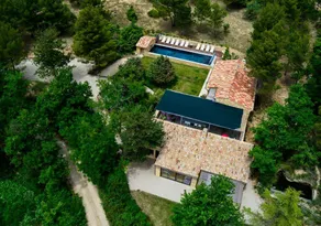 House with BBQ, sauna & jacuzzi | Panoramic view - Image 2