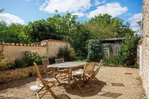 Cottage 'Gîte Les Hirondelles' with Shared Pool, Private Terrace and Wi-Fi - Image 2