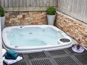 Apartamento vacacional totalmente equipado con jacuzzi y jardín | Admite perro - Image 4