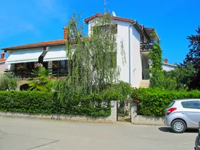 Wonderful studio with garden - Image 2
