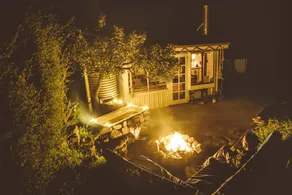 Tiny House Close to Lagoons with Outdoor Bath in Falmouth on the Coast of Tasmania, Australia - Image 4