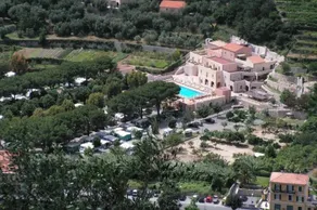 Apartment mit Pool und Garten - Image 5