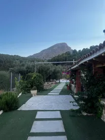 Finca avec jardin, terrasse et barbecue | Vue jardin - Image 2