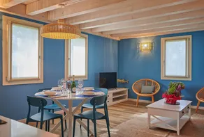 Apartment 'Ca' Marano Ocean' with Shared Pool, Wi-Fi and Air Conditioning - Image 4