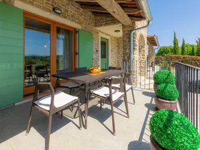 Fully equipped house with terrace, pool & BBQ | Nature view - Image 2