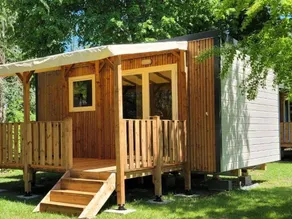 Dedicated room with terrace & pool - Image 2
