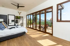 Stunning Home with Brand-New Guesthouse and Oceanview Terrace with Private Swimming Pool & Hot Tub - Image 4