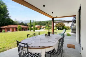 Villa avec terrasse, internet haut débit et jardin | Vue montagne - Image 4