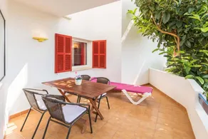 Pleasant house with terrace & garden | Dogs allowed - Image 5