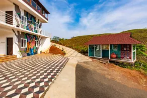Zostel Vagamon - Image 3