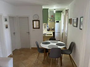 Flat with terrace | Garden view - Image 4