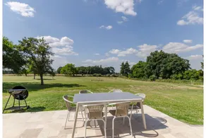 Fully equipped gite with terrace, barbeque & private pool - Image 3