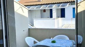 Family-friendly lovely flat with terrace | Next to the beach | Pets allowed - Image 3