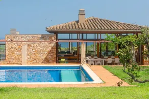 WELCS CASA IMPRESIONANTE 361 PDA con piscina priva - Image 4