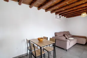 Holiday home with BBQ, terrace & private pool | Mountain view | Suitable for remote work - Image 3